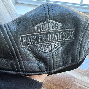 Harley-Davidson Black Leather Cap with Embroidered Logo